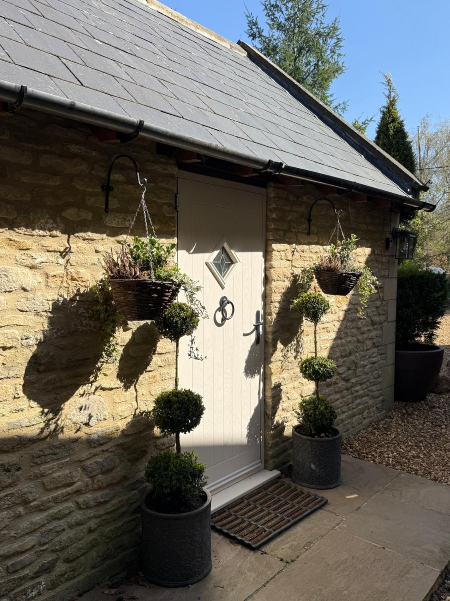Mulberry House Farm Mulberry Lodge Chippenham  Exterior photo